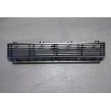 Toyota Hilux I LN40 - Grelha