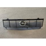 Opel Ascona C - Grelha principal (PRETA)