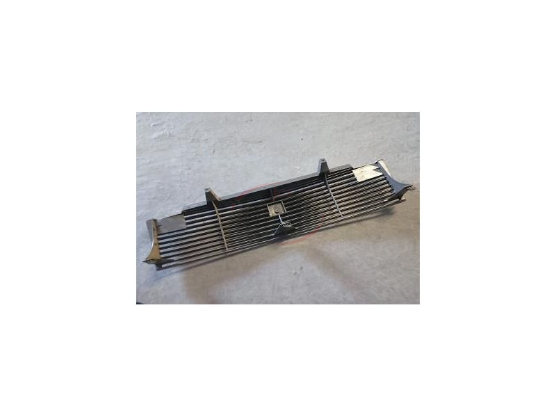 Fiat 127 III Super - Grelha principal