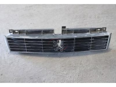Peugeot 305 II - Grelha principal