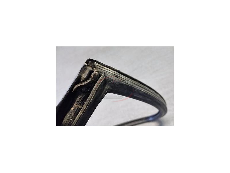 Fiat 127 I - Borracha do vidro óculo (1ª Geração / 1ª Série)