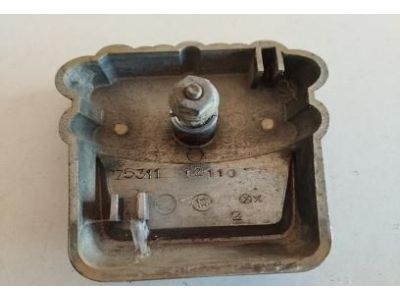 Toyota Corolla III KE30 - Emblema principal