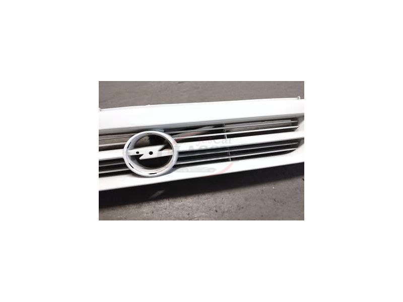 Opel Astra F - Grelha principal (1ª Fase)