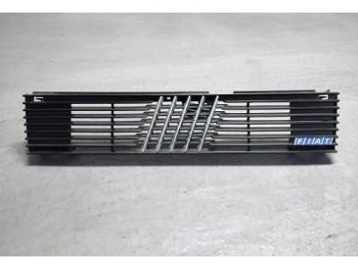 Fiat Uno I - Grelha principal