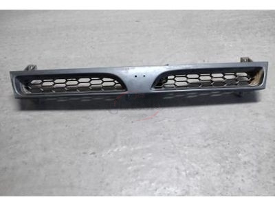 Nissan Sunny N14 - Grelha principal