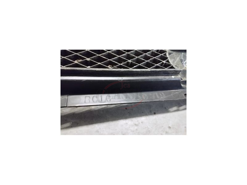 Mazda 323 C V BA - Grelha principal