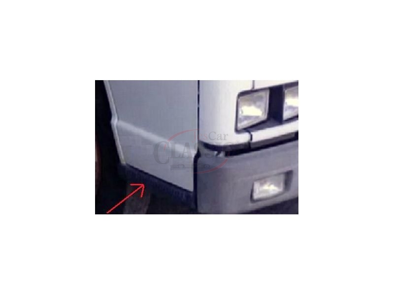 Isuzu NKR - Estribo direito