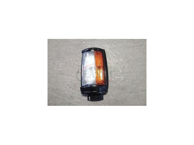 Mitsubishi L200 K14 / Mitsubishi L200 K34 - Farolim frente esquerdo