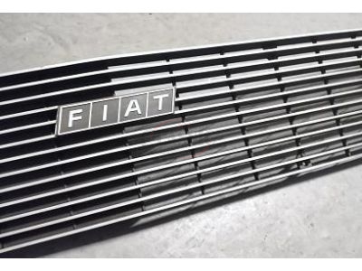 Fiat 128 CL - Grelha principal