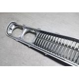 Nissan 620 Pick-up - Grelha principal