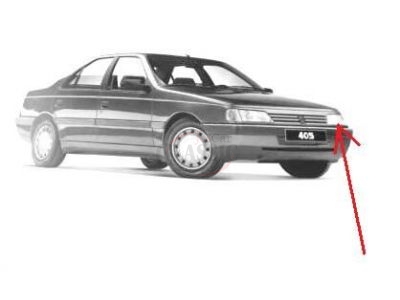 Peugeot 405 - Friso inferior farol esquerdo