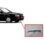 Nissan Primera P10 - Friso inferior farol direito