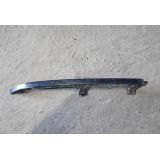 Nissan Primera P10 - Friso inferior farol direito