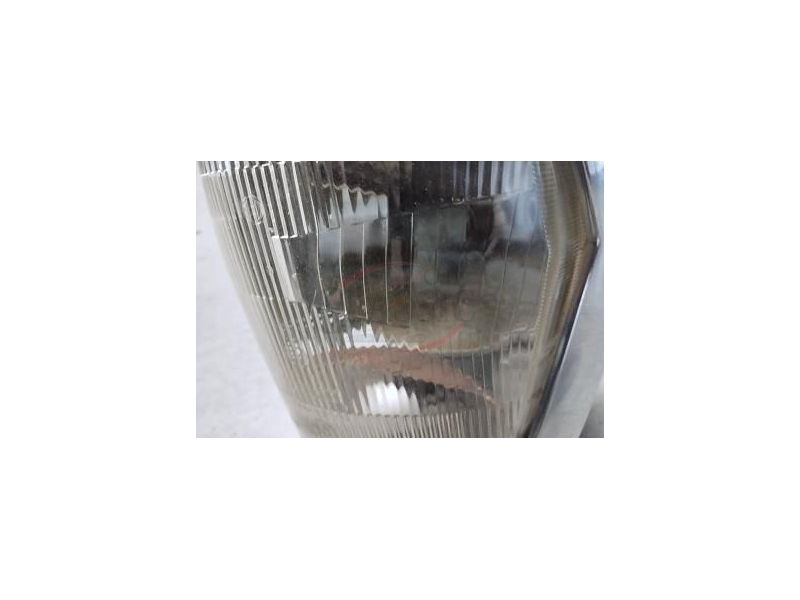 Mercedes-Benz W111 - farol principal H4 (BOSCH)