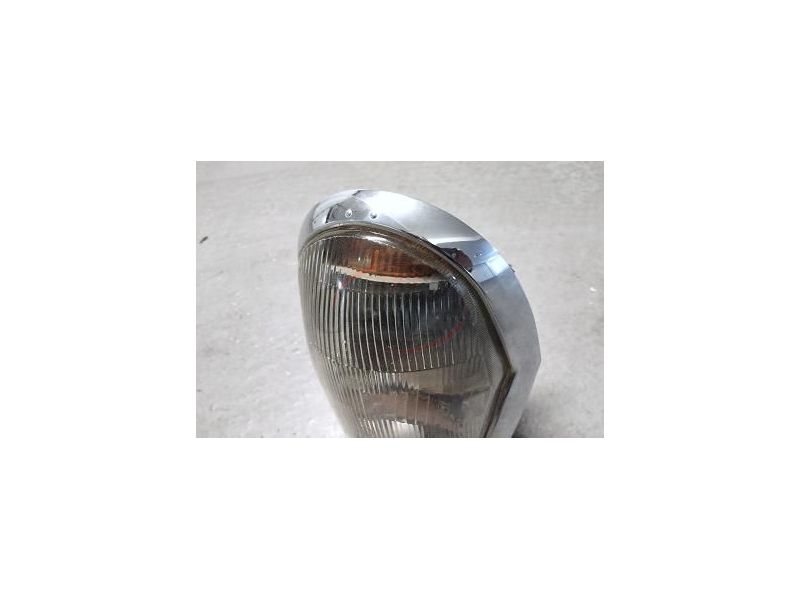 Mercedes-Benz W111 - farol principal H4 (BOSCH)