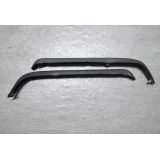 Mercedes-Benz W123 - Jogo de 2 frisos embelezadores tras (PRETO)