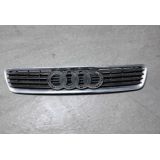 Audi A4 B5 - Grelha principal