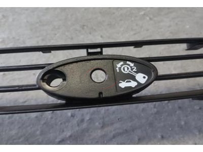 Ford Focus I - Grelha principal