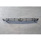 Ford Focus I - Grelha principal