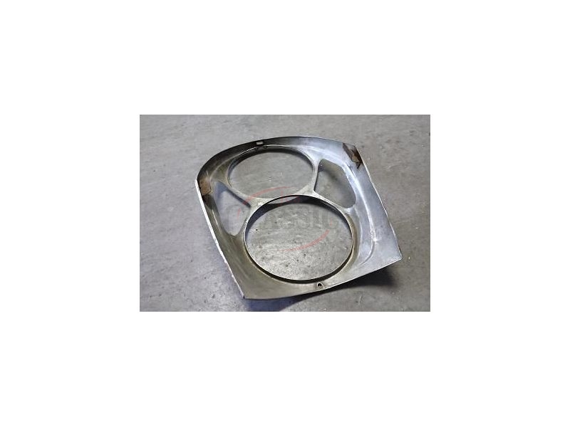 Mercedes-Benz W111 220se / Mercedes-Benz W111 280se - Aro de farol principal