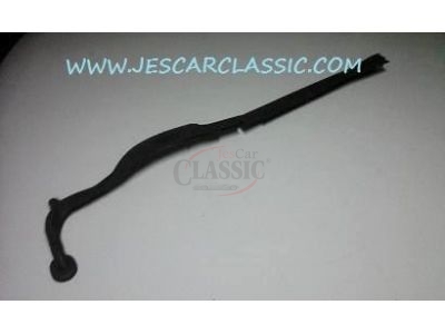 Renault 19 I - Protecção de cablagem instalação da tampa mala