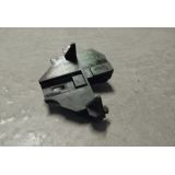 Peugeot 205 - Afinador e suporte farolim frente esquerdo