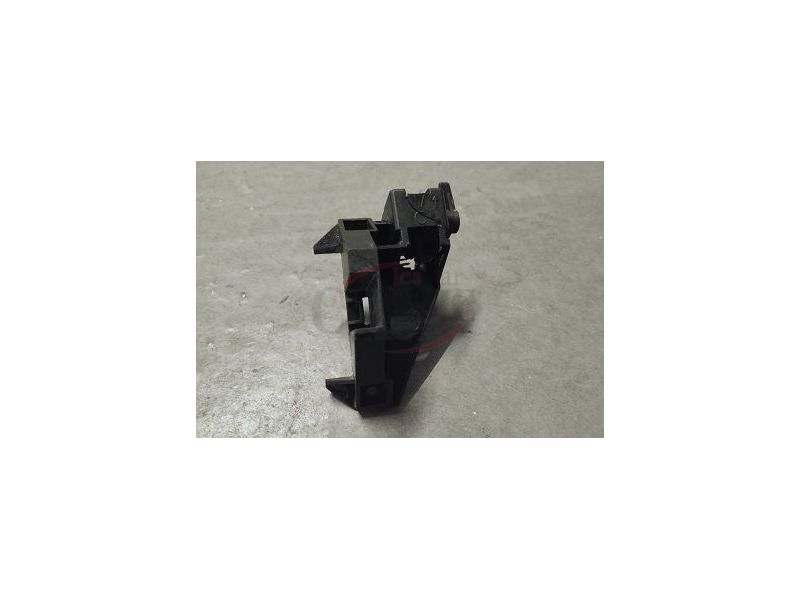 Peugeot 205 - Afinador e suporte farol direito