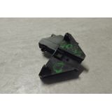 Peugeot 205 - Afinador e suporte farol direito