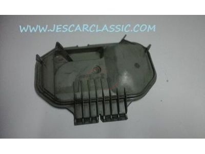 Mercedes-Benz W124 - Tampa de farol principal direito (BOSCH)