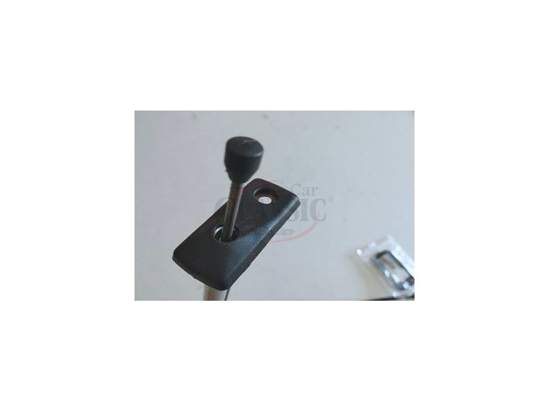 Nissan D21 - Antena de auto-rádio
