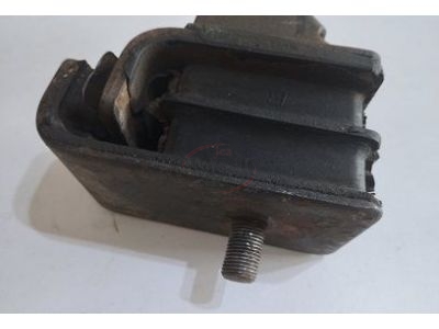 Toyota Corolla II KE20 - Apoio de motor direito