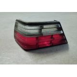 Mercedes-Benz W124 Classe E - Vidro farolim tras esquerdo (HELLA)