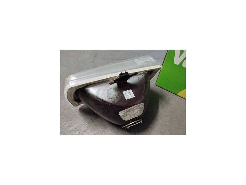 Peugeot 304 - Farol principal esquerdo CE (CIBIE)