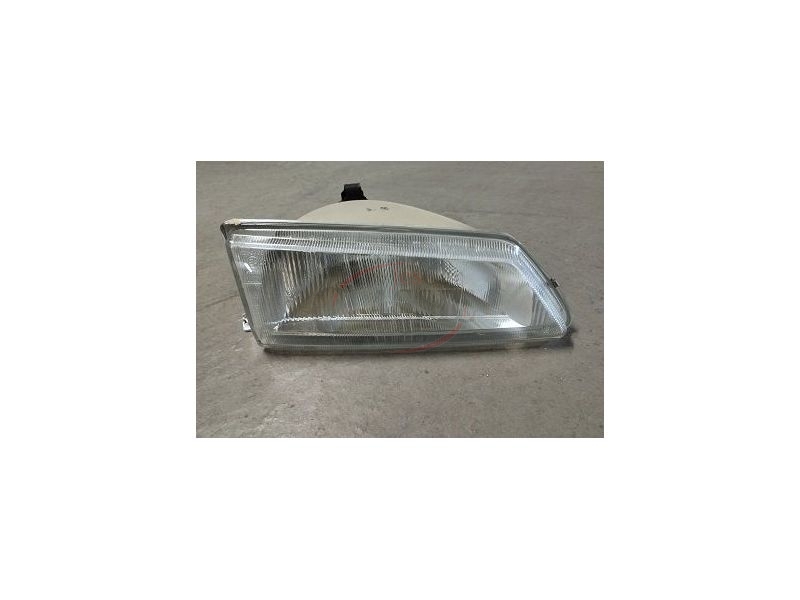Peugeot 106 I - Farol principal direito H4 (VALEO)