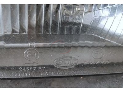 Volvo Serie 340-360 - Farol principal esquerdo H4 esquerdo (HELLA)