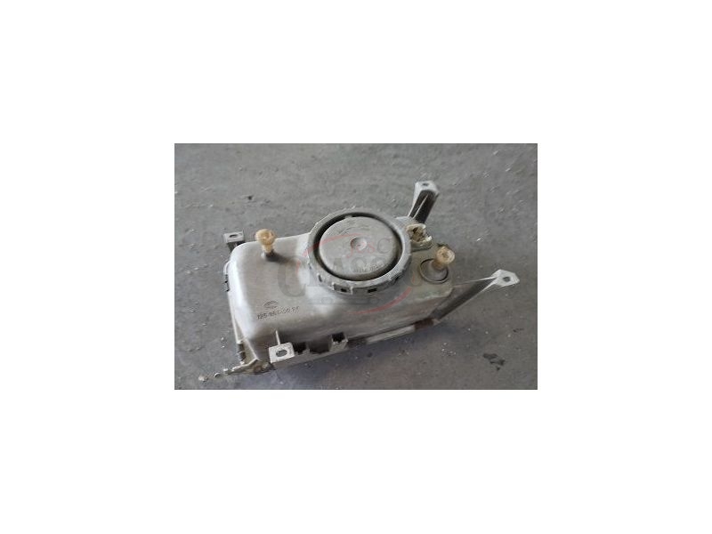 Volvo Serie 340-360 - Farol principal direito H4 (HELLA)