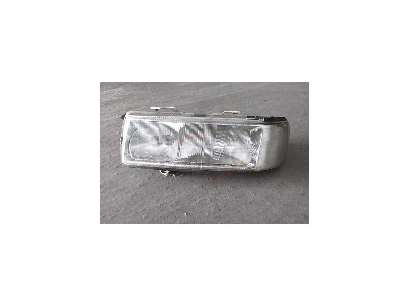Audi 90 B3 / Audi 80 B3 Cabriolet - Farol principal esquerdo H4+H1 (HELLA)
