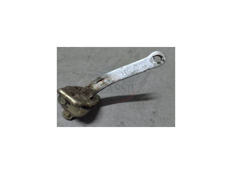 Opel Astra F - Limitador / Esticador da porta tras direita / esquerda