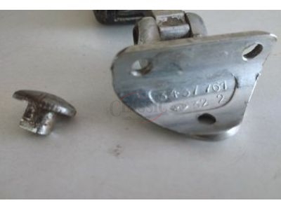 Opel Kadett B - Manipulo de abertura/Fecho do vidro lateral (móvel)