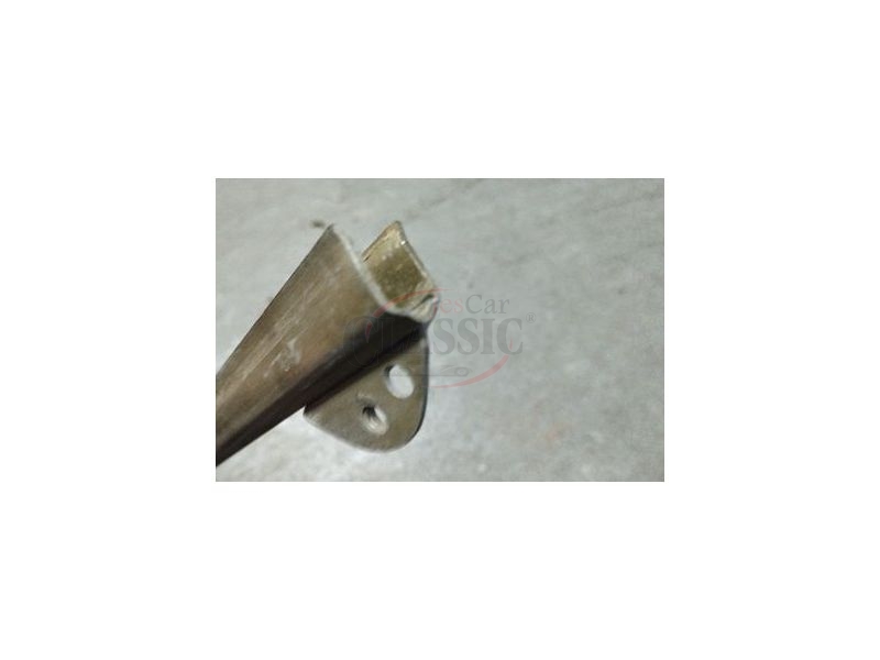 Mercedes-Benz W114/8 / Mercedes-Benz W115/8 - Calha metálica de suporte do vidro porta frente (290mm)