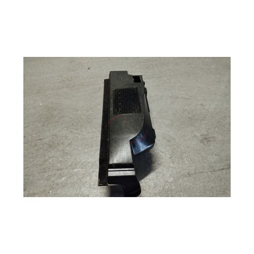 VW Golf I GTI - Apoio / Suporte da chapeleira lado direito (PRETO)