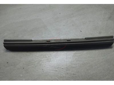 Ford Orion MkI - Para-choques tras (centro)