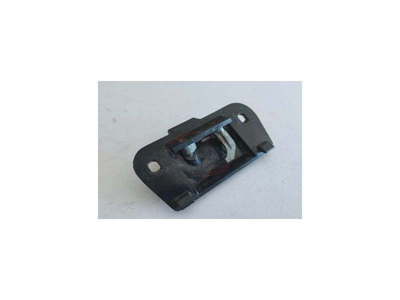 BMW Serie 3 E30 - Trinco da tampa porta luvas