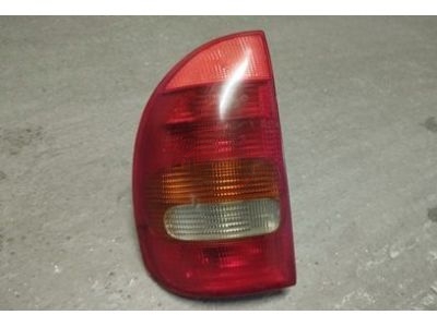 Opel Corsa B - Farolim tras esquerdo (GM-VALEO)