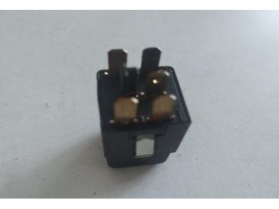 Opel Calibra A - Interruptor farois auxiliares (SWF)