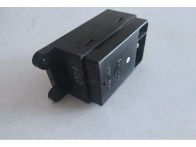 Nissan Sunny N14 - Interruptor vidro (NILES)