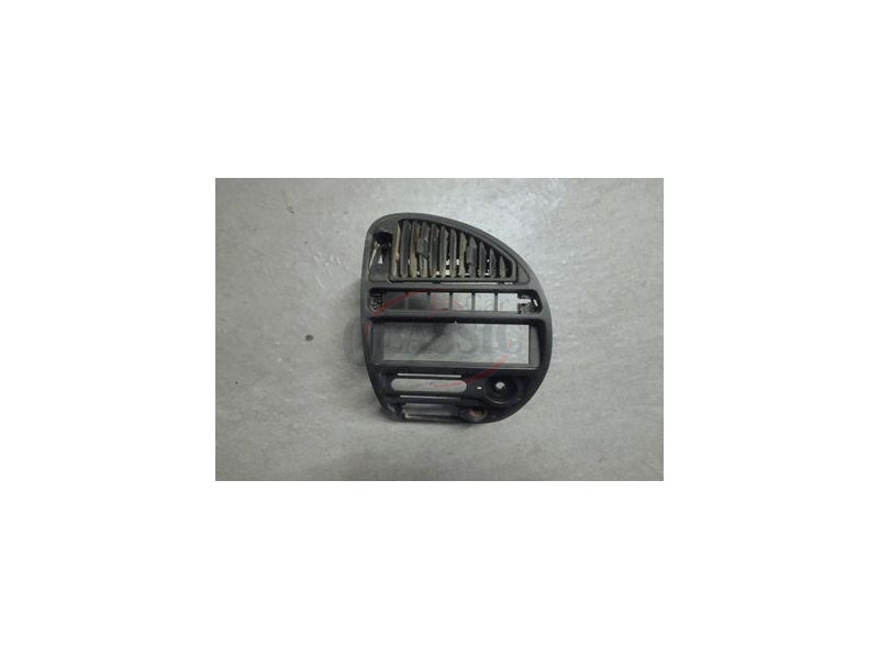 Citroen Saxo - Consola central