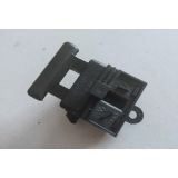 Renault Clio I - Fecho da tampa de porta luvas