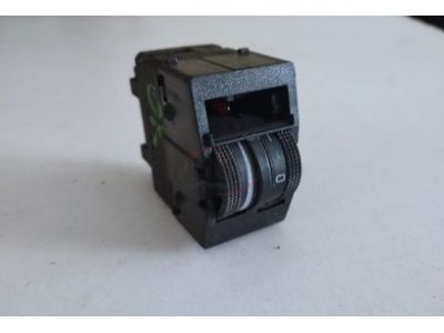 Seat Ibiza II 6K2 - Interruptor de regulação altura luzes