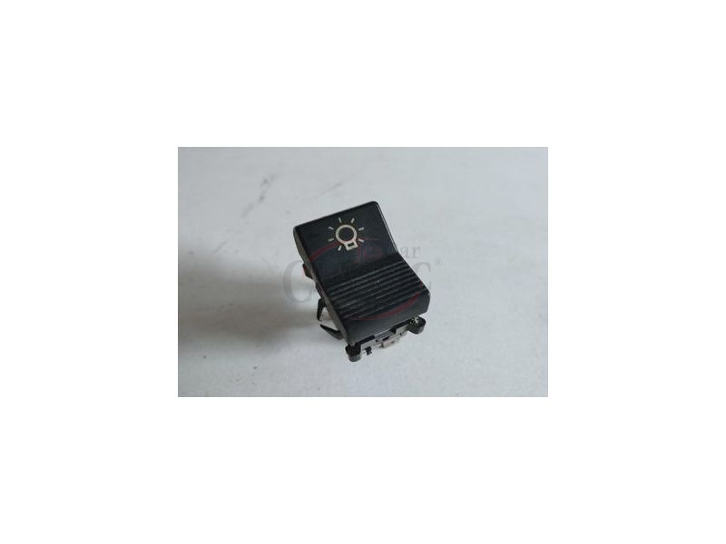 Autobianchi A112 / Fiat 127 II 900C / Fiat 131 Mirafiori / Fiat 132 - Interruptor de luz (2 Posições)